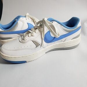 Nike White and Blue Sneakers